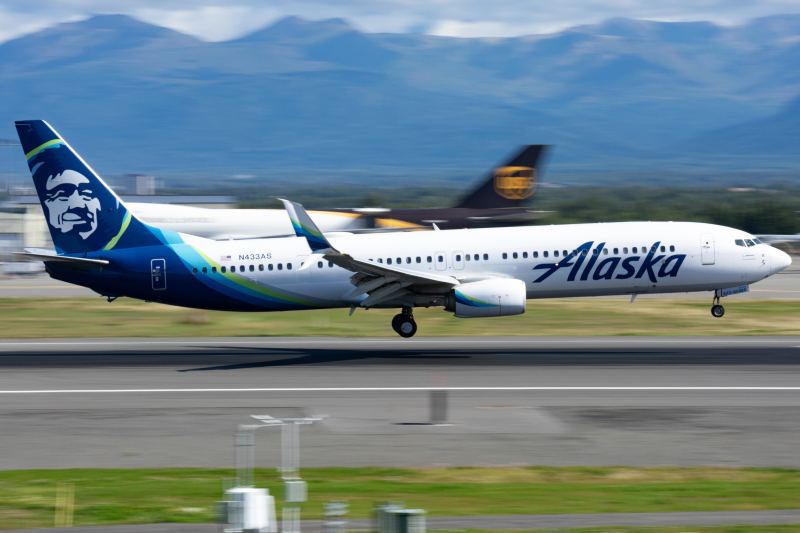 Photo of N433AS - Alaska Airlines Boeing 737-900ER at ANC on AeroXplorer Aviation Database