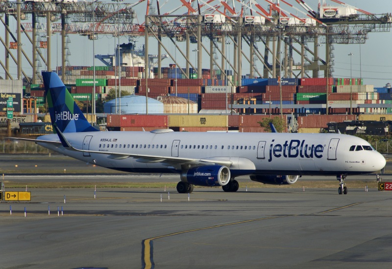 Photo of N994JL - JetBlue Airways Airbus A321-200 at EWR on AeroXplorer Aviation Database