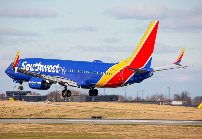 Photo of N8541W - Southwest Airlines Boeing 737-800 at BWI on AeroXplorer Aviation Database