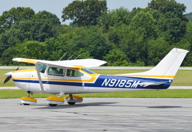 Photo of N9185M - PRIVATE Cessna 182 Skylane at DMW on AeroXplorer Aviation Database