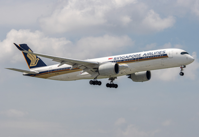 Photo of 9V-SHF - Singapore Airlines Airbus A350-900 at SGN on AeroXplorer Aviation Database