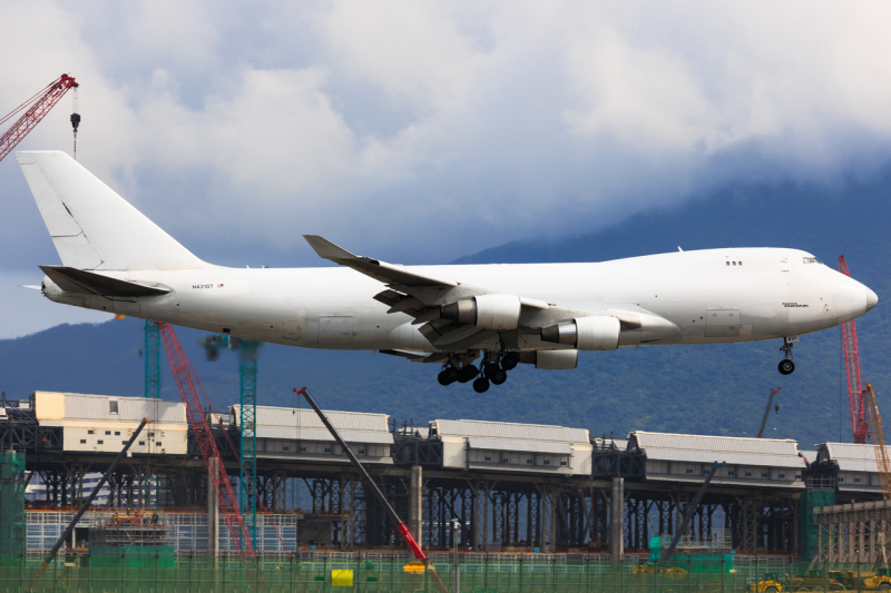 Photo of N431GT - Atlas Air Boeing 747-400F at HKG on AeroXplorer Aviation Database