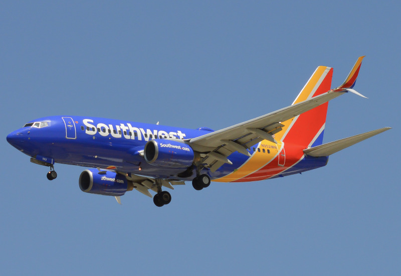 Photo of N952WN - Southwest Airlines Boeing 737-700 at BWI on AeroXplorer Aviation Database
