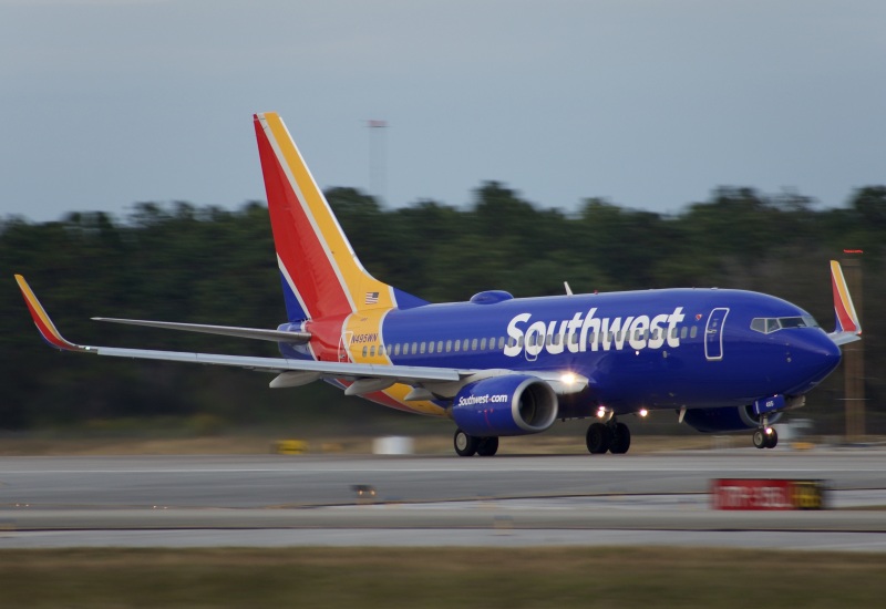 Photo of N495WN - Southwest Airlines Boeing 737-700 at MCO on AeroXplorer Aviation Database