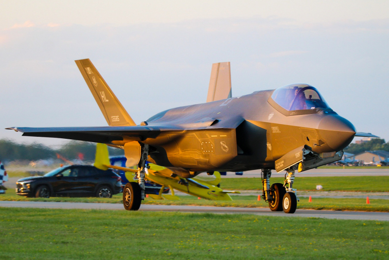 Photo of 20-5585 - USAF - United States Air Force Lockheed Martin F-35 Lightning at OSH on AeroXplorer Aviation Database