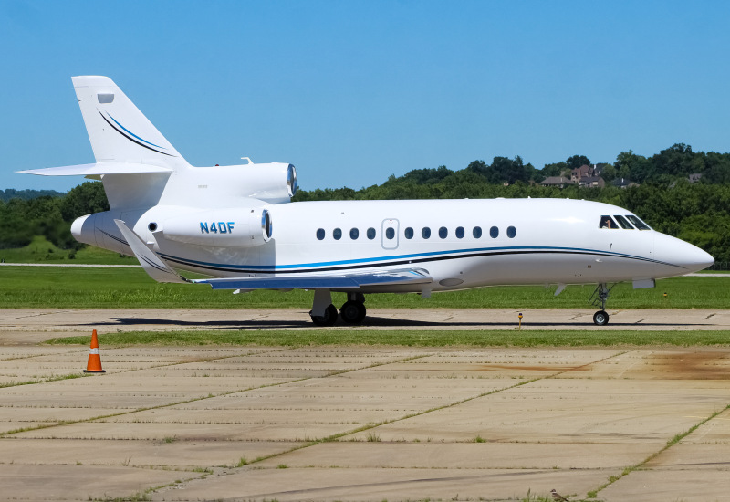 Photo of N4DF - PRIVATE Dassault Falcon 900EX at LUK on AeroXplorer Aviation Database