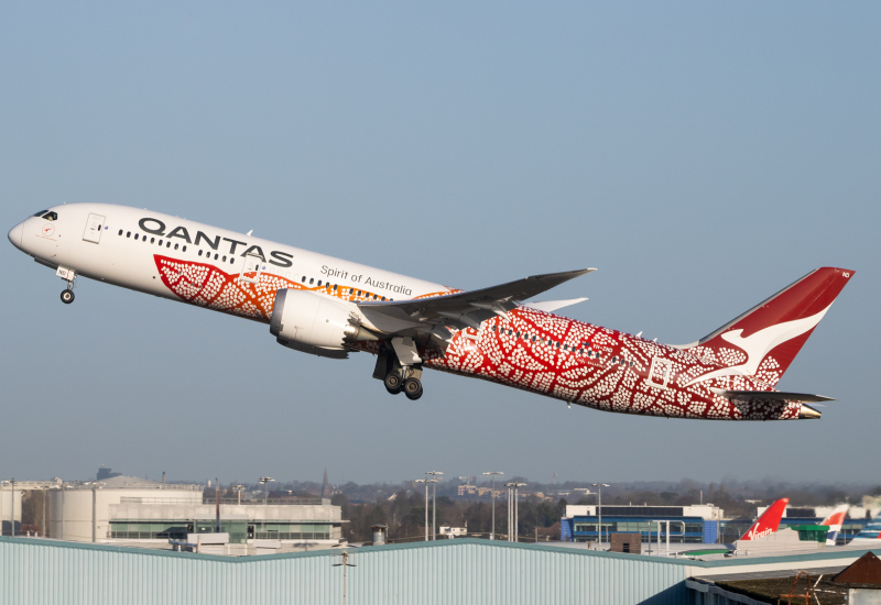 Photo of VH-ZND - Qantas Airways Boeing 787-9 at LHR on AeroXplorer Aviation Database