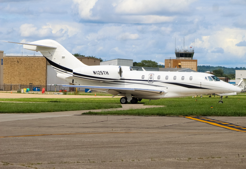 Photo of N125TH - PRIVATE  Cessna Citation X at LUK on AeroXplorer Aviation Database