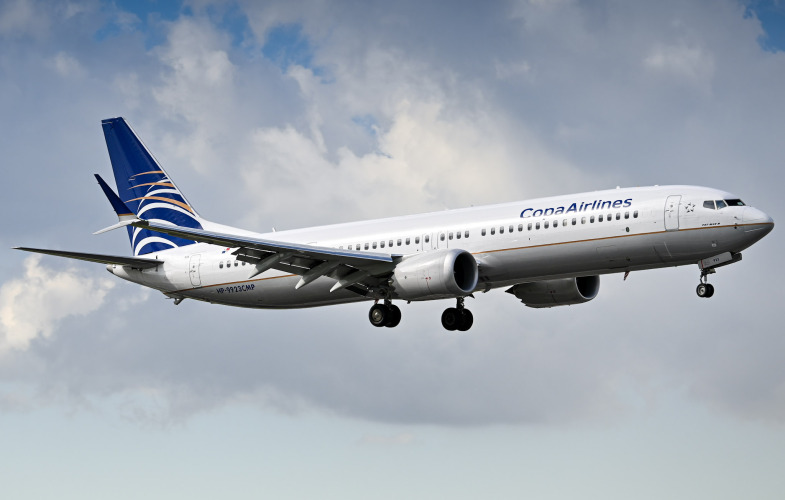 Photo of HP-9923CMP - Copa Airlines Boeing 737 MAX 9 at MIA on AeroXplorer Aviation Database