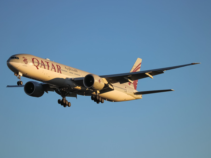 Photo of A7-BEE - Qatar Airways Boeing 777-300ER at IAD on AeroXplorer Aviation Database
