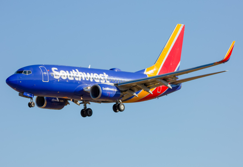 Photo of N763SW - Southwest Airlines Boeing 737-700 at BWI on AeroXplorer Aviation Database
