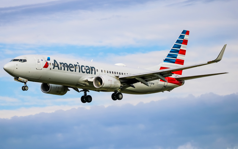 Photo of N358PW - American Airlines Boeing 737-800 at BWI on AeroXplorer Aviation Database