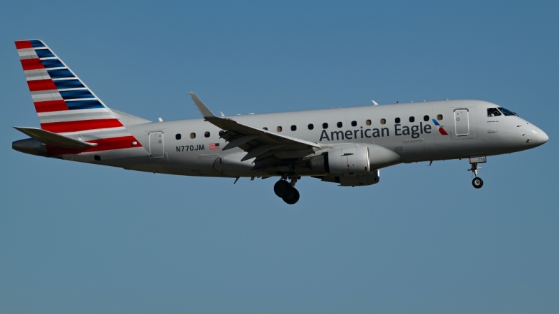 Photo of N770JM - American Eagle Embraer E170 at DFW on AeroXplorer Aviation Database