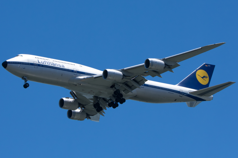 Photo of D-ABYT - Lufthansa Boeing 747-8i at SFO on AeroXplorer Aviation Database