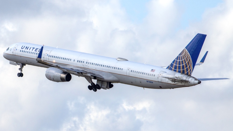 Photo of N74856 - United Airlines Boeing 757-300 at IAH on AeroXplorer Aviation Database