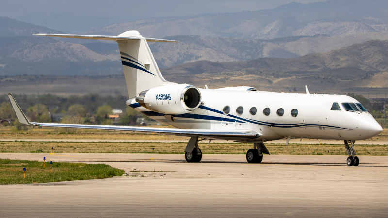 Photo of N450MB - PRIVATE Gulfstream IV at FNL on AeroXplorer Aviation Database