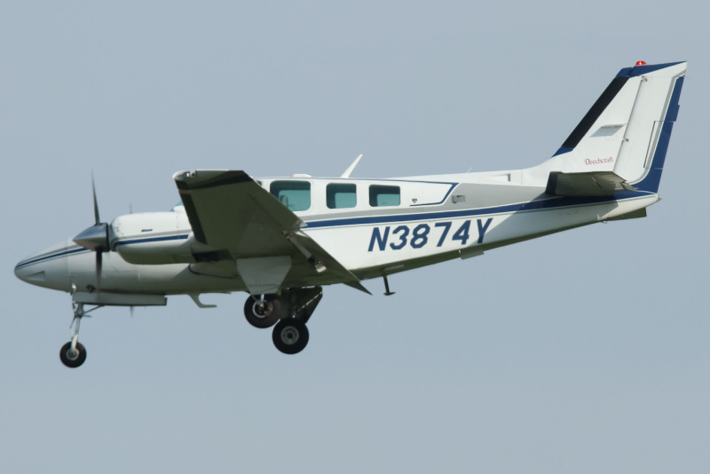 Photo of N3874Y - PRIVATE Beechcraft 58 Baron at LNS on AeroXplorer Aviation Database
