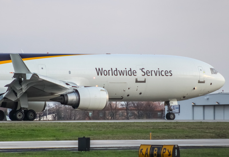 Photo of N258UP - United Parcel Service McDonnell Douglas MD-11F at MKE on AeroXplorer Aviation Database