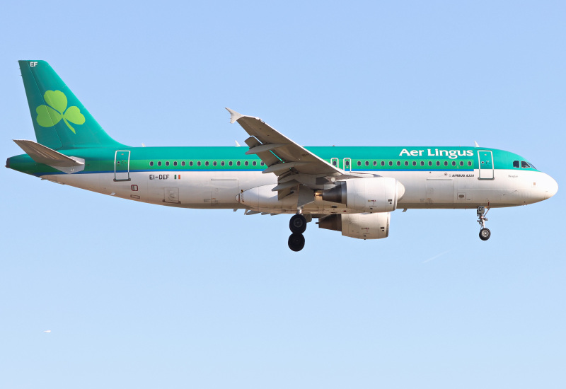 Photo of EI-DEF - Aer Lingus Airbus A320 at LHR on AeroXplorer Aviation Database