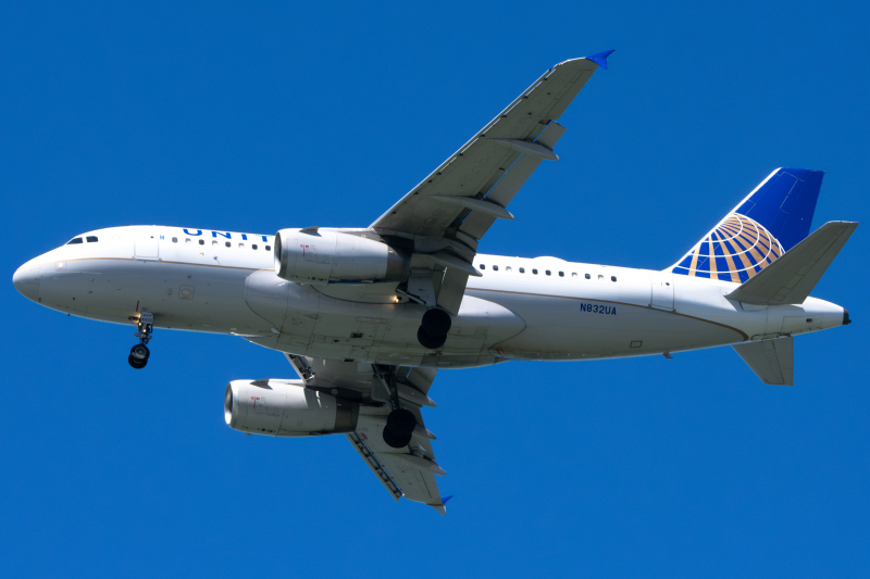 Photo of N832UA - United Airlines Airbus A319 at SFO on AeroXplorer Aviation Database