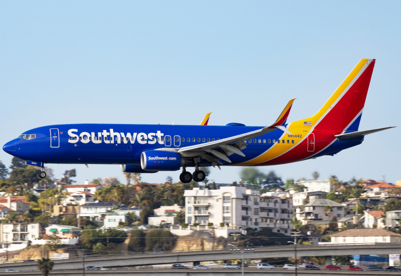 Photo of N8568Z - Southwest Airlines Boeing 737-800 at SAN on AeroXplorer Aviation Database