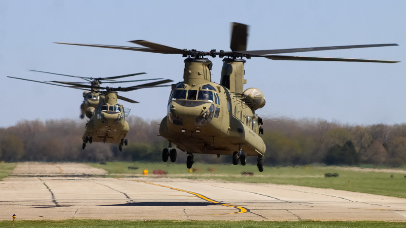 Photo of 15-08184 - USA- United States Army Boeing CH-47 Chinook at LUK on AeroXplorer Aviation Database