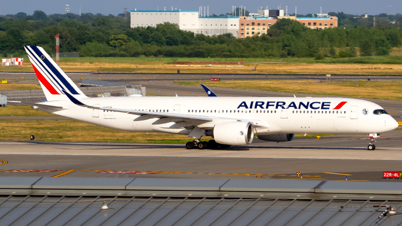 Photo of F-HTYN - Air France Airbus A350-900 at JFK on AeroXplorer Aviation Database