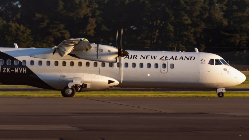 Photo of ZK-MVH - Air New Zealand ATR 72-600 at CHC on AeroXplorer Aviation Database