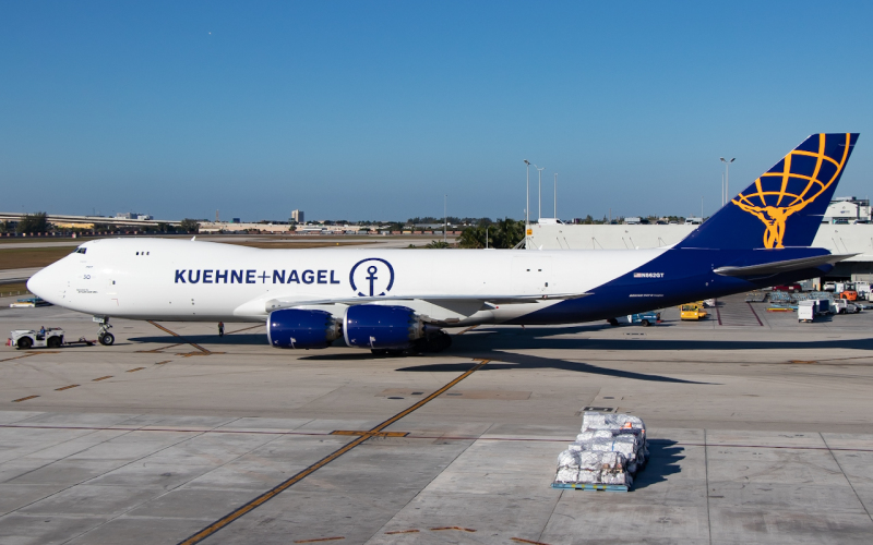 Photo of N862GT - Atlas Air Boeing 747-8F at Mia  on AeroXplorer Aviation Database