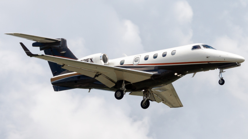 Photo of N357FX - FlexJet Embraer Phenom 300 at HOU on AeroXplorer Aviation Database