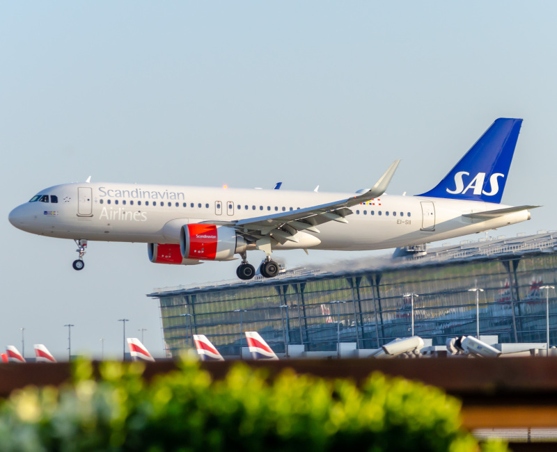 Photo of EISII  - Scandinavian Airlines Airbus A320NEO at LHR on AeroXplorer Aviation Database