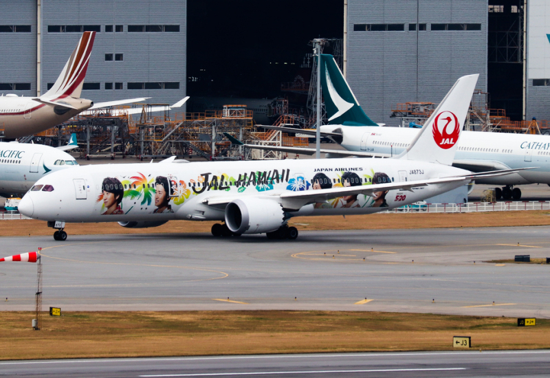 Photo of JA873J - Japan Airlines  Boeing 787-9 at HKG on AeroXplorer Aviation Database