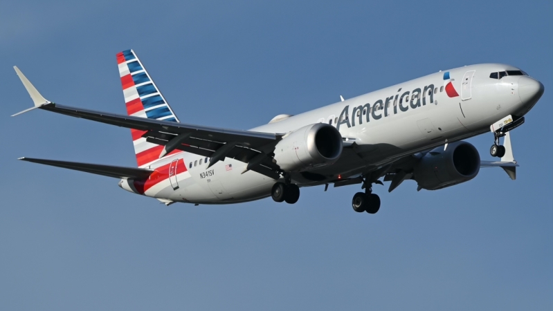 Photo of N341SV - American Airlines Boeing 737 MAX 8 at MCO on AeroXplorer Aviation Database