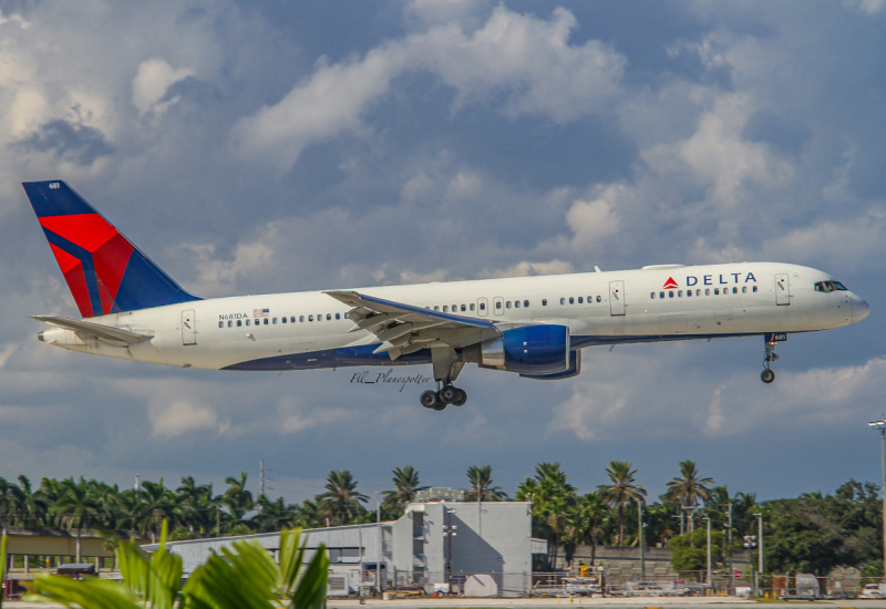 Photo of N681DA - Delta Airlines Boeing 757-200 at FLL on AeroXplorer Aviation Database