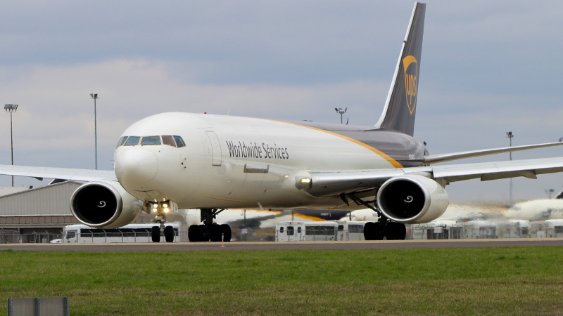 Photo of N349UP - United Parcel Service  Boeing 767-300F at SDF on AeroXplorer Aviation Database