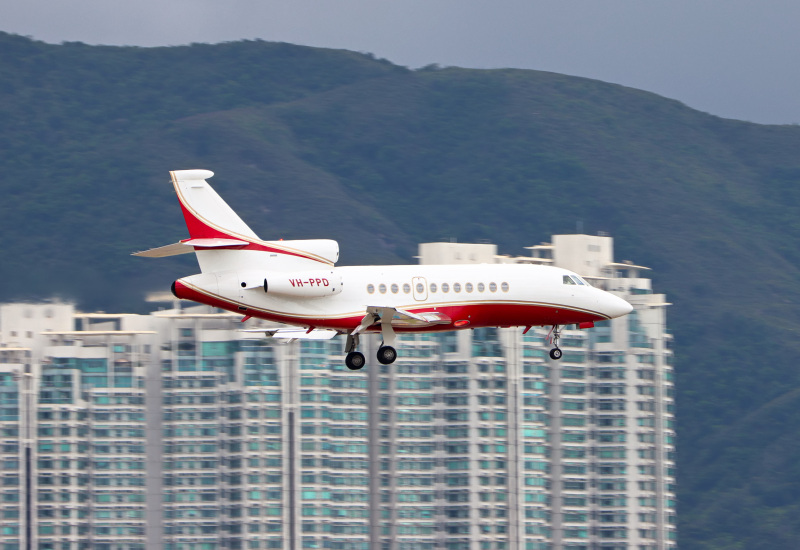 Photo of VH-PPD - PRIVATE Dassault Falcon 900C at HKG on AeroXplorer Aviation Database