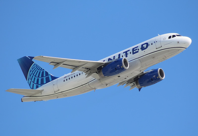 Photo of N875UA - United Airlines Airbus A319 at ORD on AeroXplorer Aviation Database
