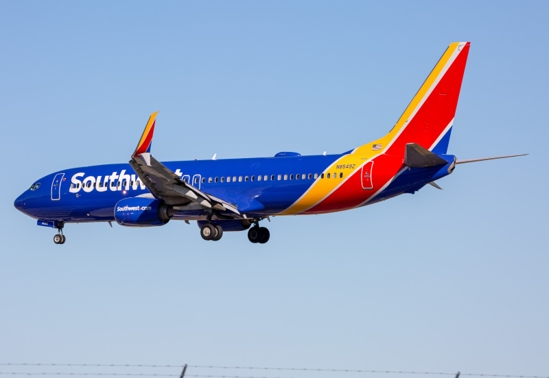 Photo of N8549Z - Southwest Airlines Boeing 737-800 at BWI on AeroXplorer Aviation Database