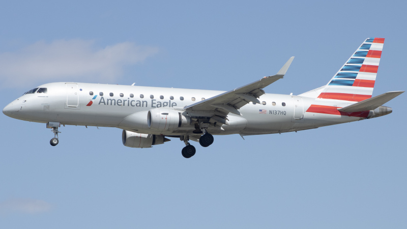 Photo of N137HQ - American Eagle Embraer E175 at BWI on AeroXplorer Aviation Database