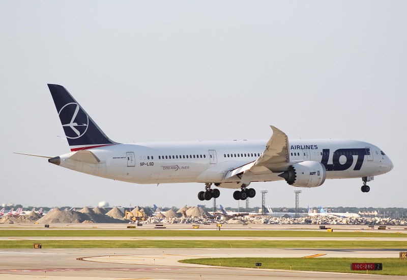 Photo of SP-LSD - LOT Polish Airlines Boeing 787-9 at ORD on AeroXplorer Aviation Database