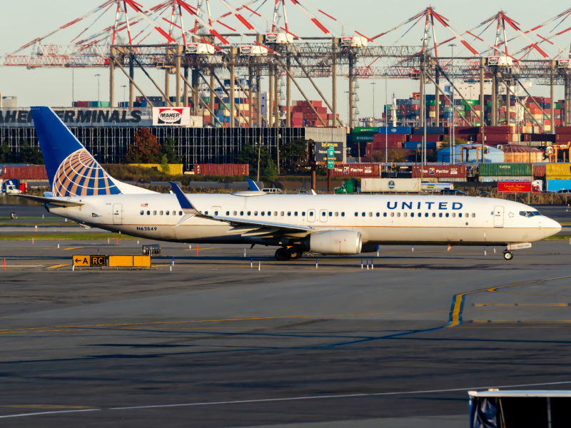 Photo of N62849 - United Airlines Boeing 737-900ER at EWR on AeroXplorer Aviation Database