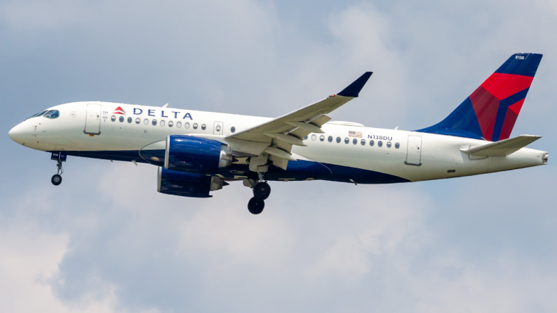 Photo of N138DU - Delta Airlines Airbus A220-100 at IAH on AeroXplorer Aviation Database