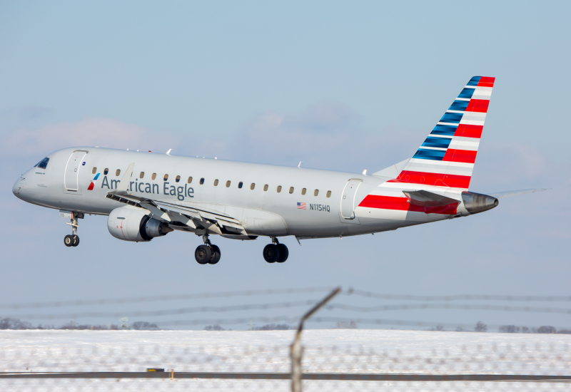 Photo of N115HQ - American Airlines Embraer E175 at BWI on AeroXplorer Aviation Database