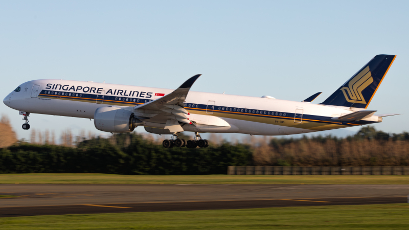 Photo of 9V-SMO - Singapore Airlines Airbus A350-900 at CHC on AeroXplorer Aviation Database