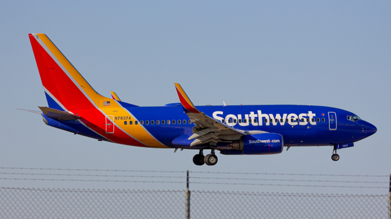Photo of N7837A - Southwest Airlines Boeing 737-700 at CMH on AeroXplorer Aviation Database