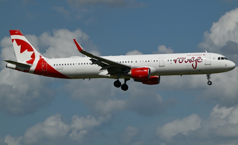 Photo of C-FJQL - Air Canada Rouge Airbus A321-200 at MCO on AeroXplorer Aviation Database