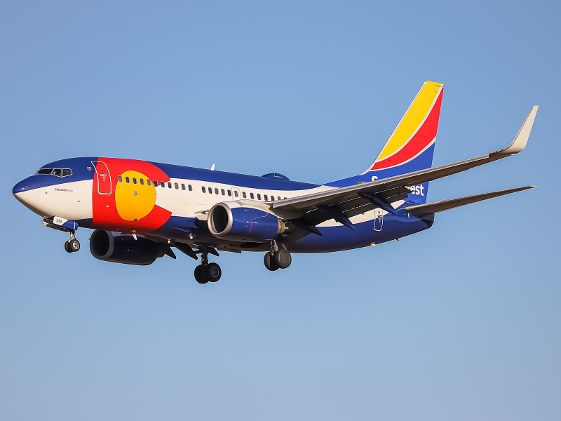 Photo of N230WN - Southwest Airlines Boeing 737-700 at BWI on AeroXplorer Aviation Database