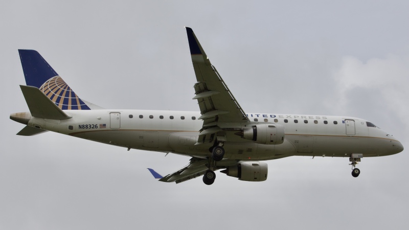Photo of N88326 - United Express Embraer E175 at IAH on AeroXplorer Aviation Database