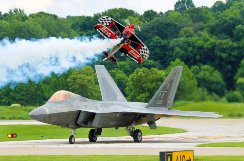 Photo of 05089 - USAF - United States Air Force Lockheed Martin F-22 Raptor at KSUS on AeroXplorer Aviation Database