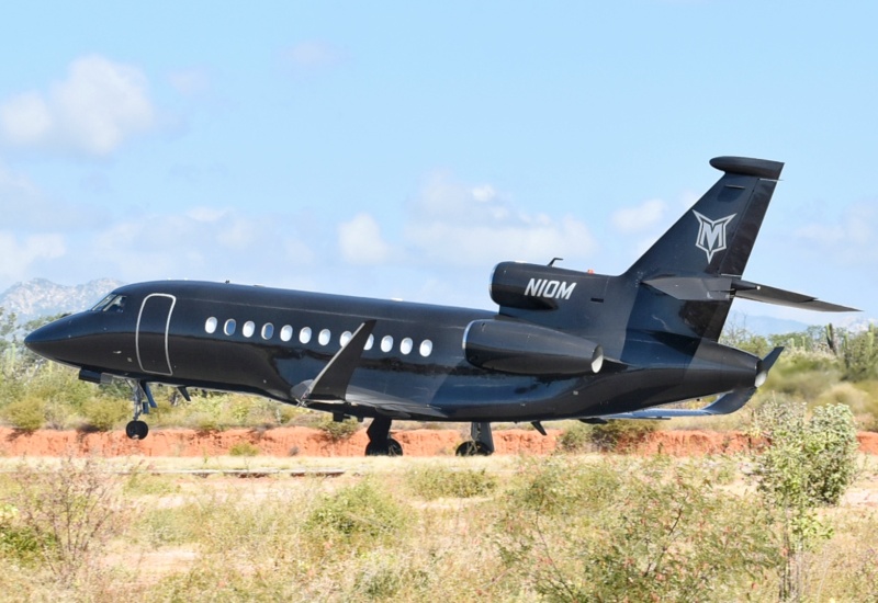 Photo of N10M - PRIVATE Dassault Falcon 900EX at CSL on AeroXplorer Aviation Database